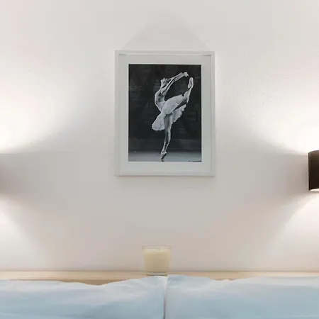 Cadro Garden By Quokka 360 - Flat With Garden View דירה *