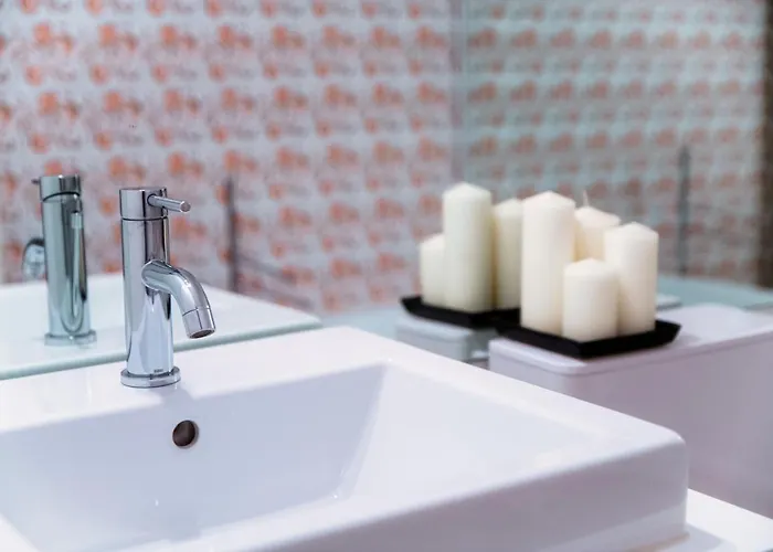 アパート Cadro Garden By Quokka 360 - Flat With Garden View