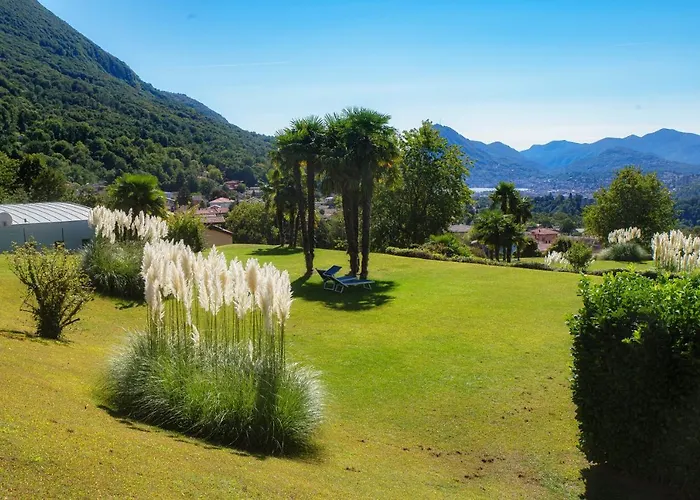 Cadro Garden By Quokka 360 - Flat With Garden View アパート ルガーノ